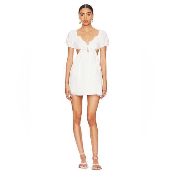 MORE TO COME Jara Mini Dress in Ivory
Size small - Picture 1 of 3